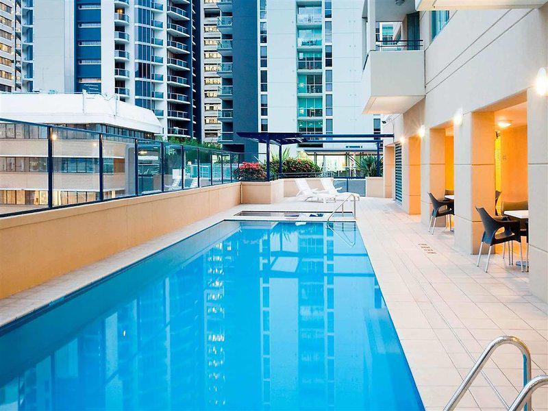 778D375FC59478AF1388D6B272A12009