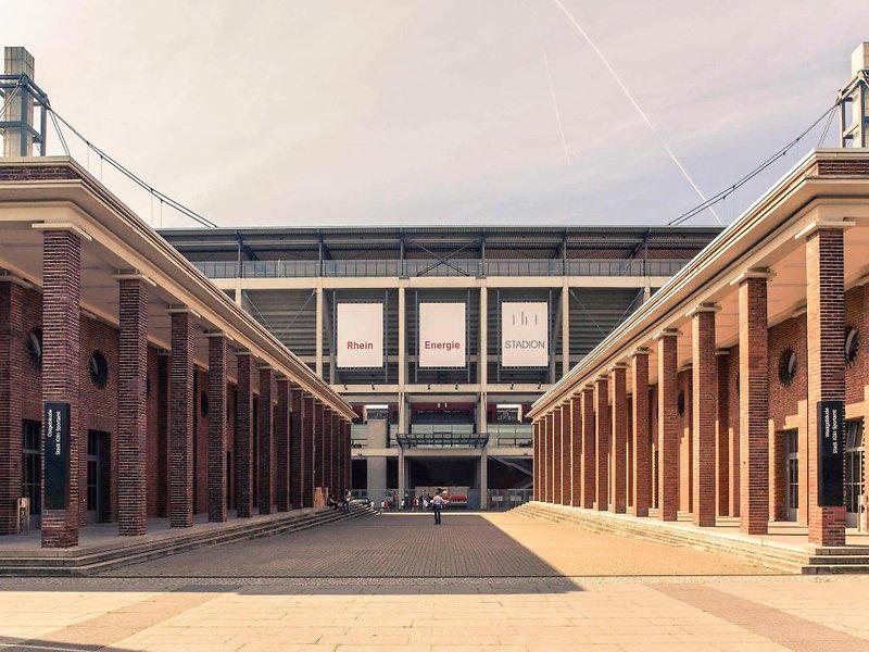 A13C485E31E794599EE0B8324AE69A17