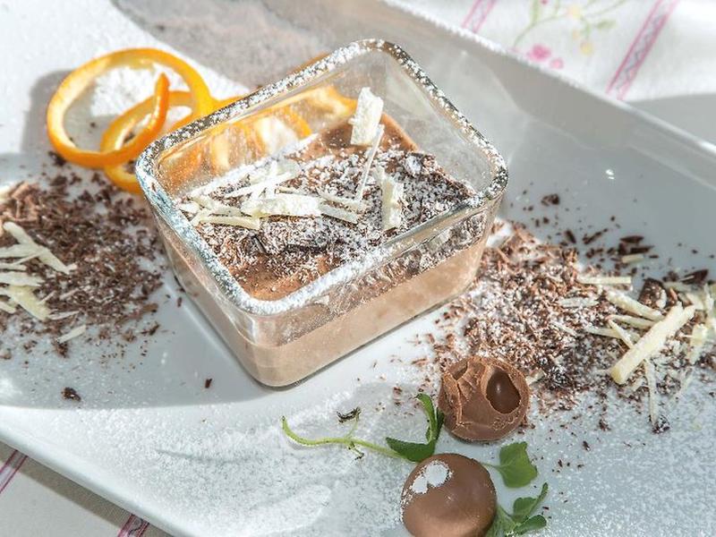 C3795DC5FFB7AF9748FDFEF3ED9544FD