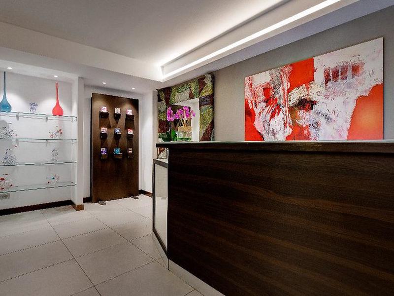 5D2E2AD4DA84D3A53AA3D9279E7F0A5B