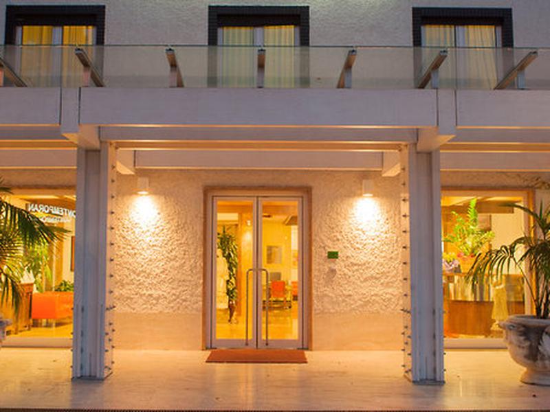 39BB0E0B6AA4A1CE4FBA156A90BB0DBB