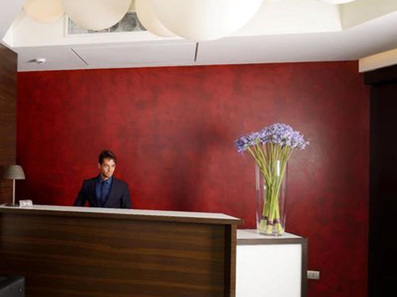 C835EC18E7795E68BD58DD2100E3DFC7