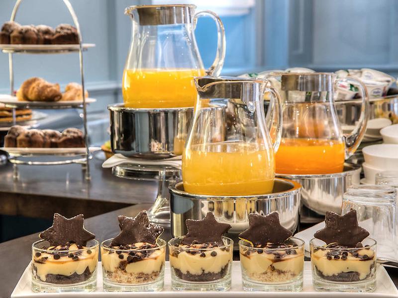 E2E755F6C57E1D6F2AB8BD9D8DDD170D