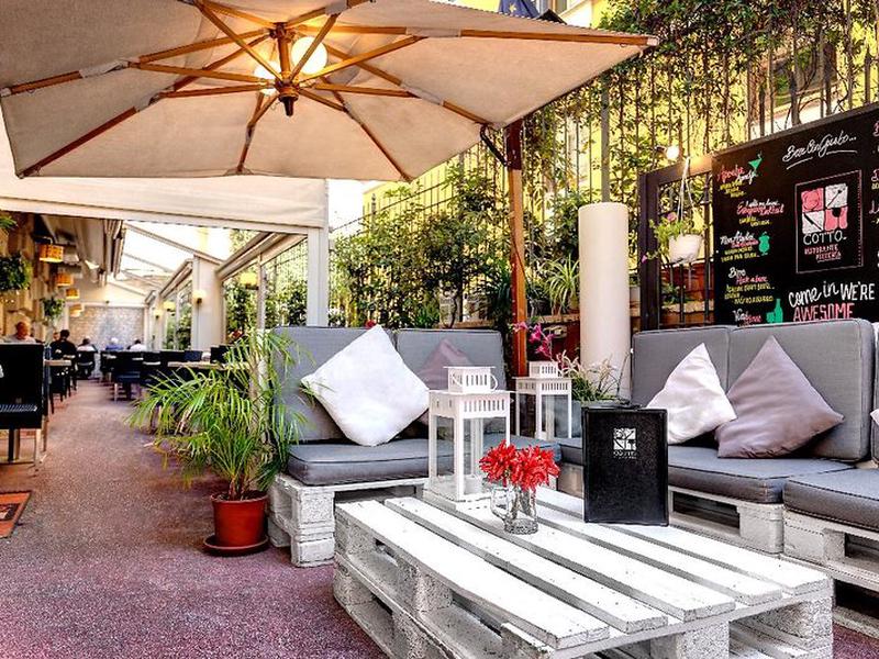 A1EEDC5CA9AC544229285C72D9B94777