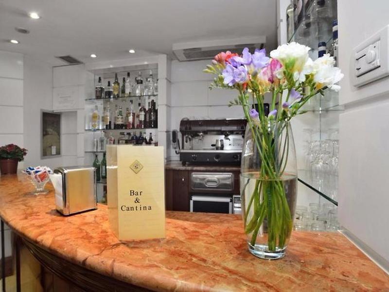 91FBECC47DBF928254EF9C7DBA817522