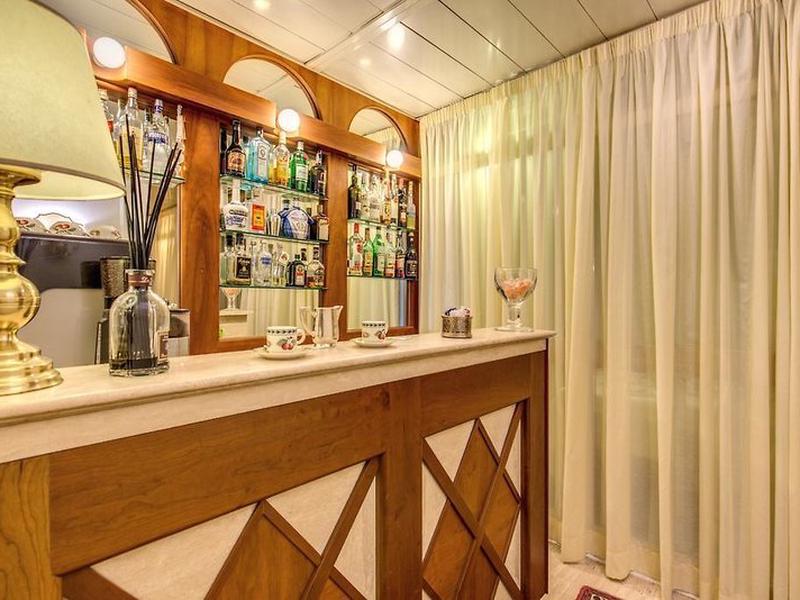 22C78F43F7B302A4E3DE517D5D9CDE66