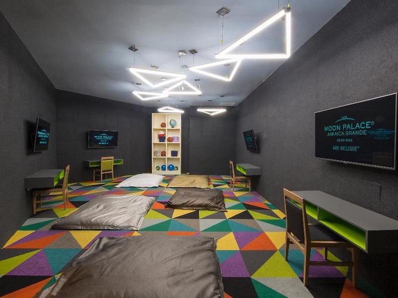 2FAD5700DB4632BE72FC12C205578200