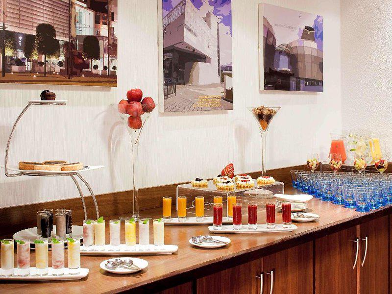 69C65D20D47D06AB0C57293D7853BDEC