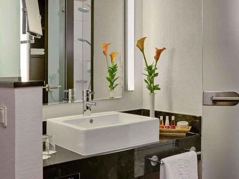 D8C3B6EDDED10F5CF0FC78960E9C4336