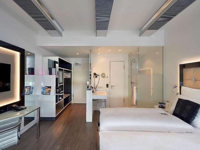 5A5A3BDF10D71483107E956A9032B02E