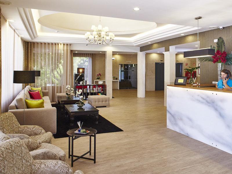 AA685A6EDB3B5CA4B574D68DDFF910D9