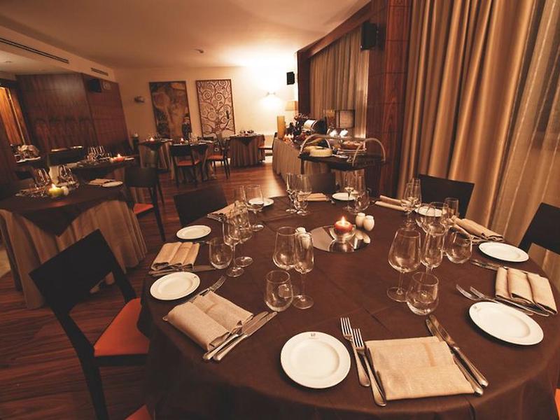 893B4982FB6773615BD24F722954D866