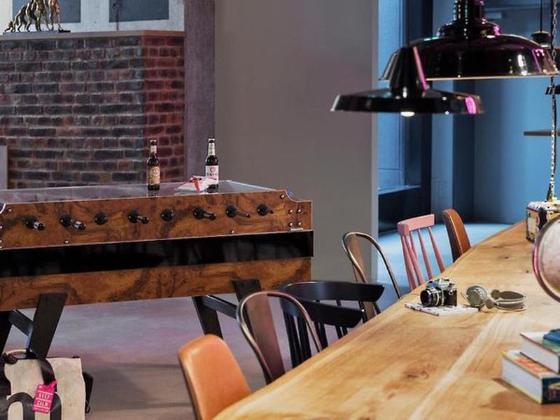 3243FAE76ED3C229C8A8882F2F4083A5