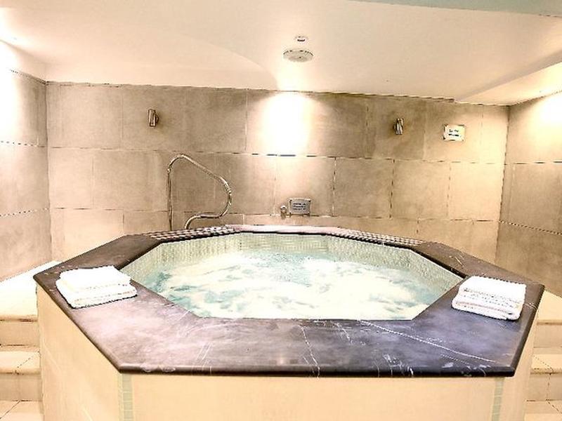 3C451EBD78702035E67A765FDC4A2F91