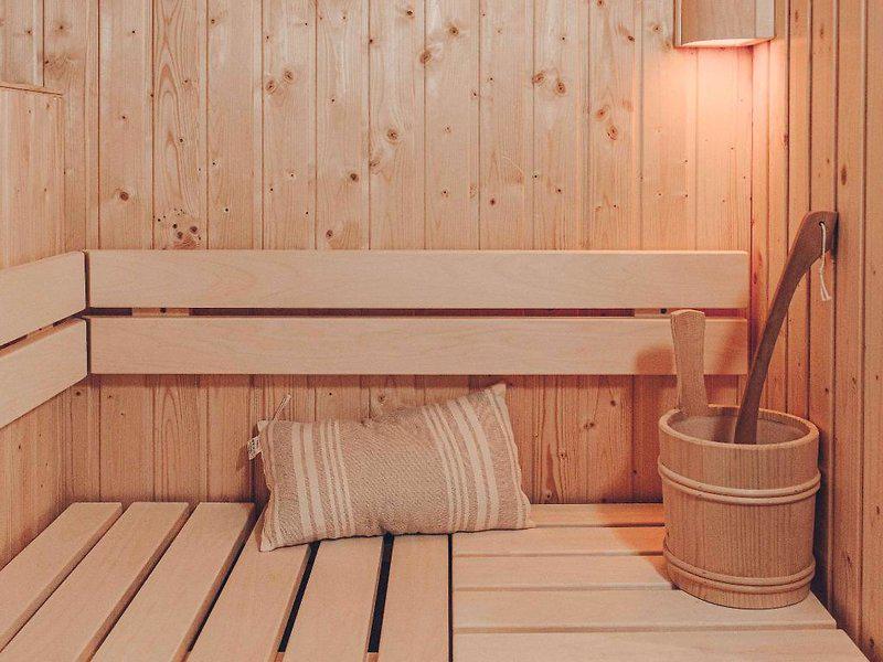 263F199480B670A2BDE9FEB4F72CCC56