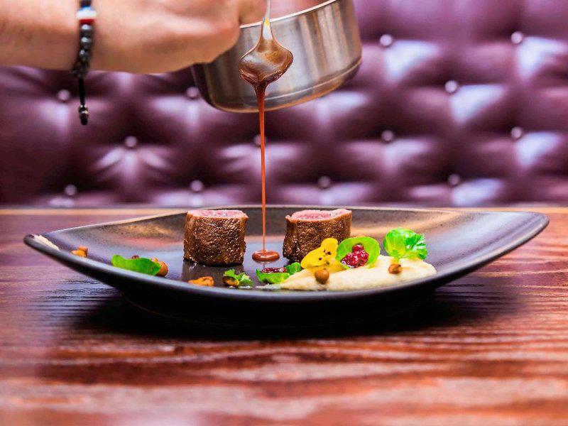 F8268EABCAE94625A8AFD60709457BB3