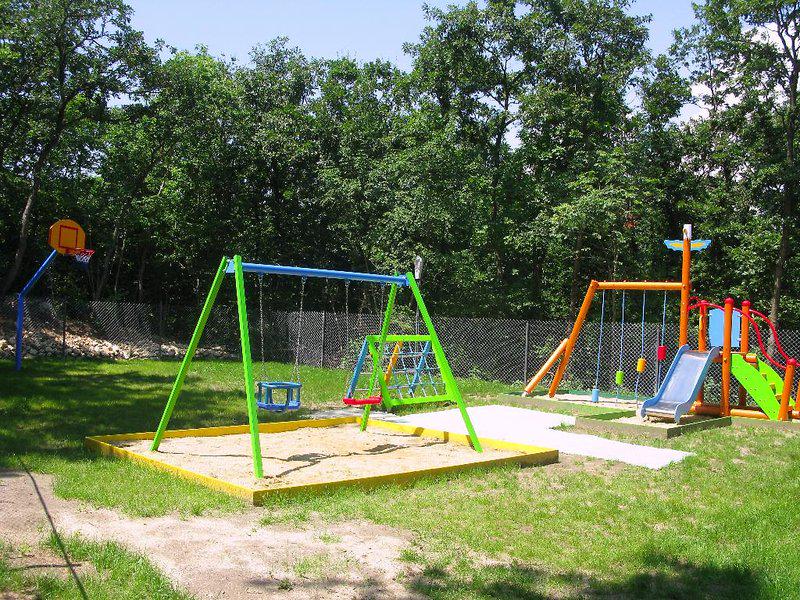 DFBD53362735B7C969E3A07E053879C2