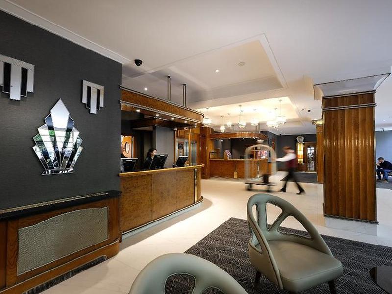 CAC902AA74A48FABCA76A605CAA1B46F