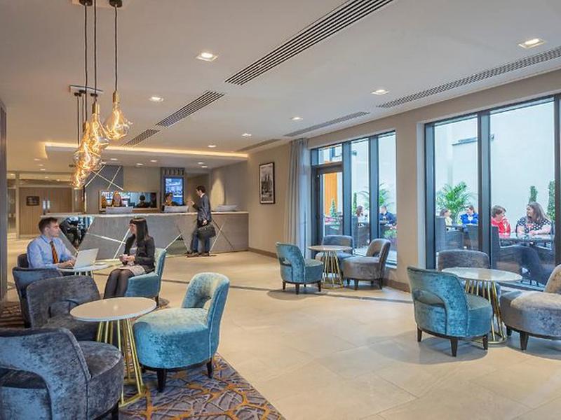 E159BD3D693296B3AFF3081C8088A7F1