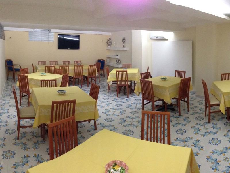 E1F254B8ECB1B0E87D2F9EEB74D6CAC3