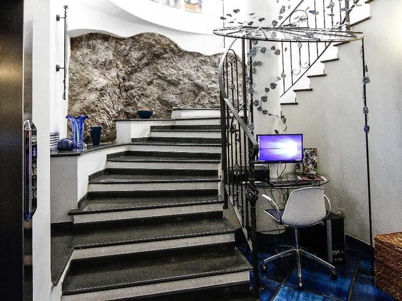 7D618BB94F57F1D4D7AF5AD89F5F4875