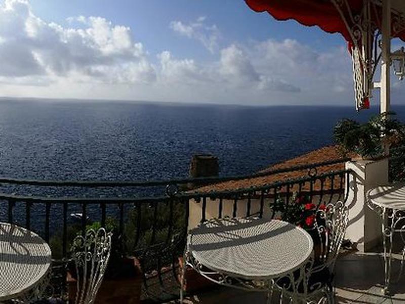 A4CDCB56B109A66D1EE7667522483B52