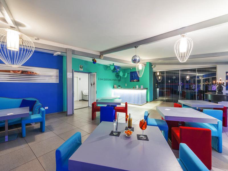 89F8F5887E9FB8A0EB3967E976ADCF66