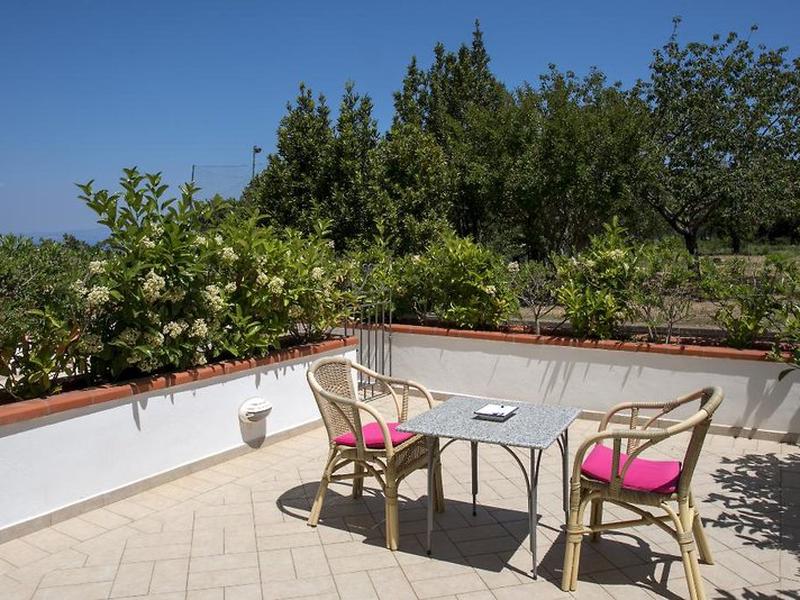 775A9BC88744944D609C673247B6970A