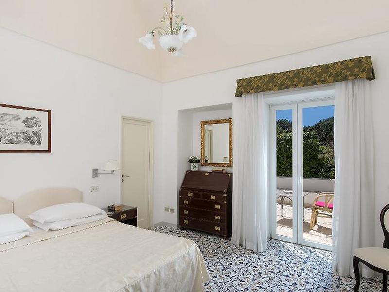 1B1AFA88FA282065EEAF82CC1EA3880F