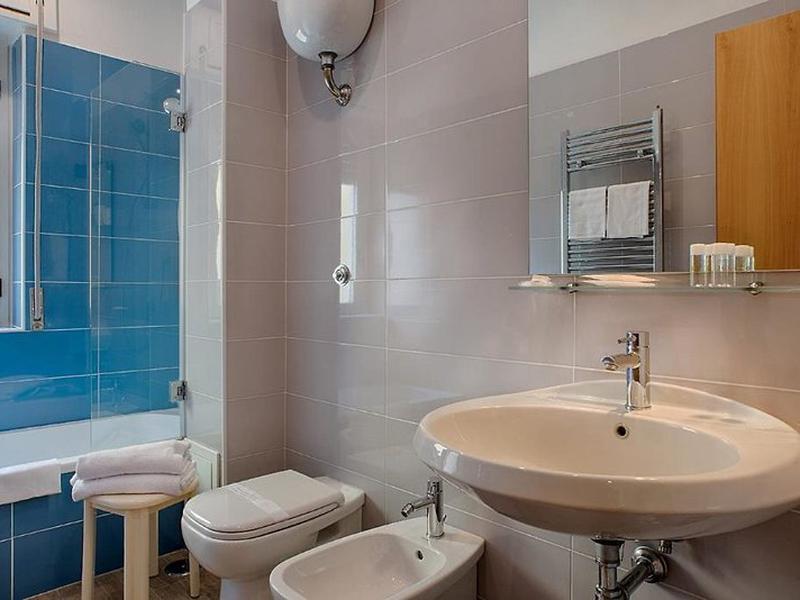 1806C0D11CAEA228A11A83F28D88CE48