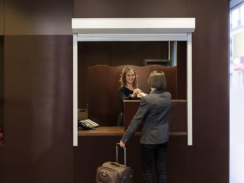 BD43A6B6FB16D319A407B37F7597CDAA