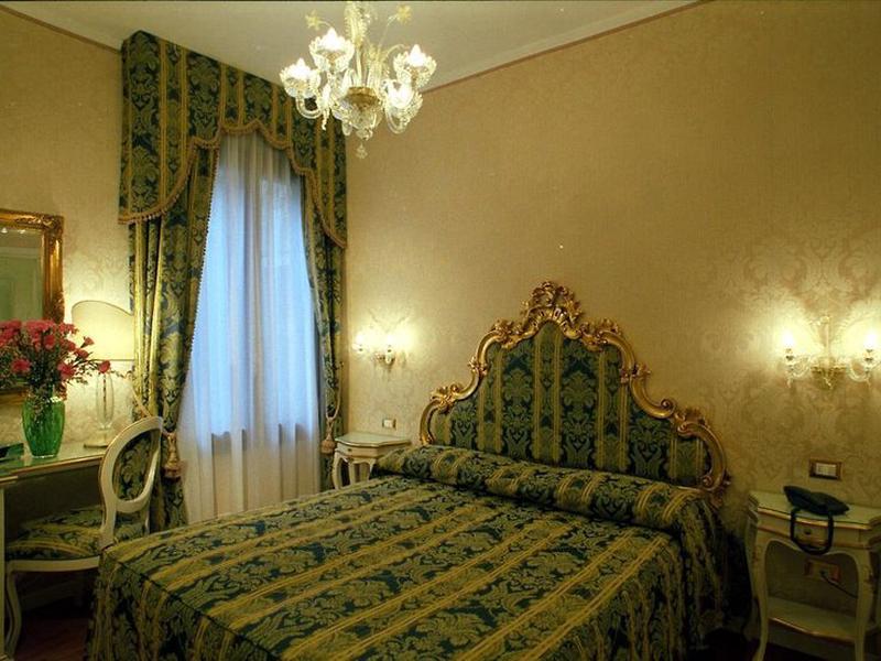 D40CECE692C3AD0D13DFF2631800875F