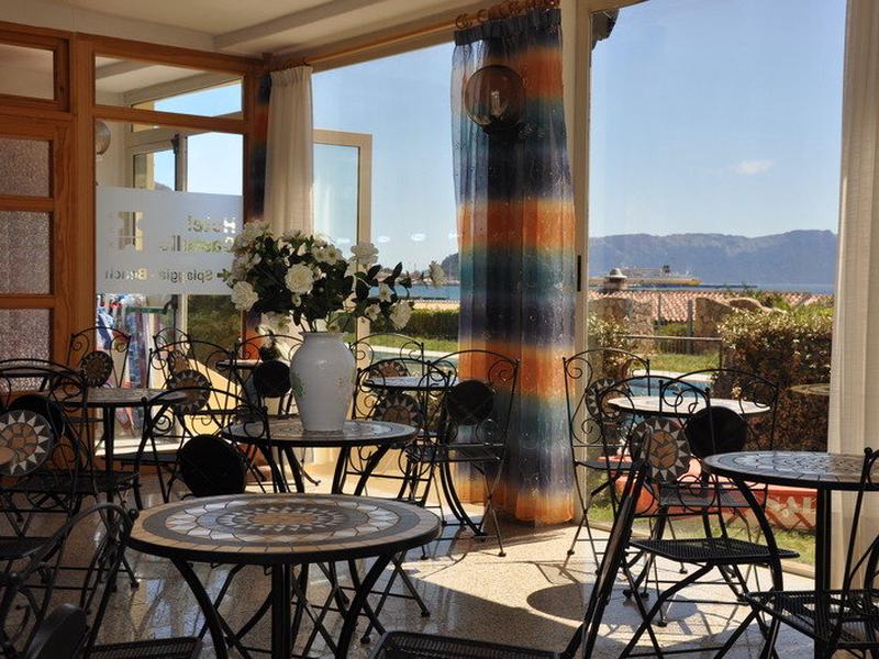 21DF366EB381E7F6D9476E45A9074B23