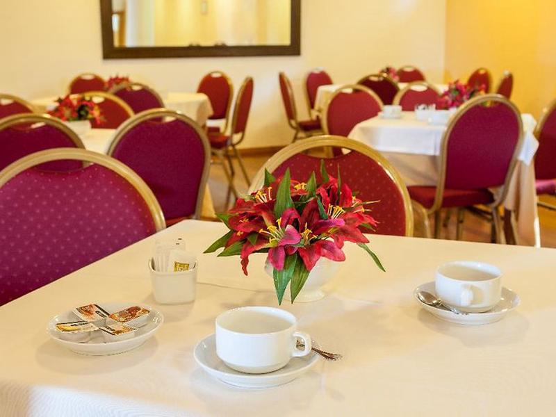 5029CB40C1C6DCB4EB99118D24060544