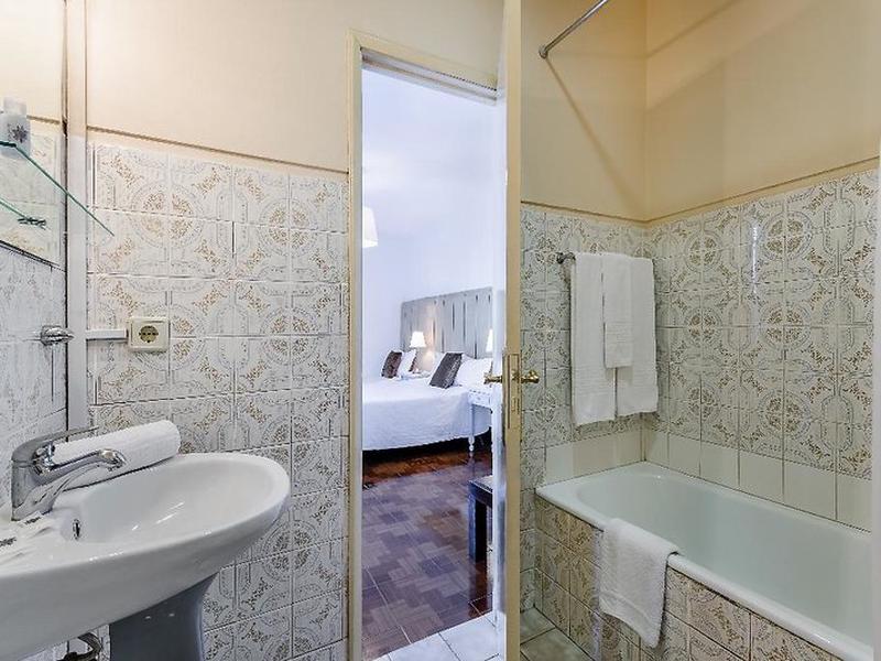 13F3B51C56A45518CDCB30F1DFDB103E