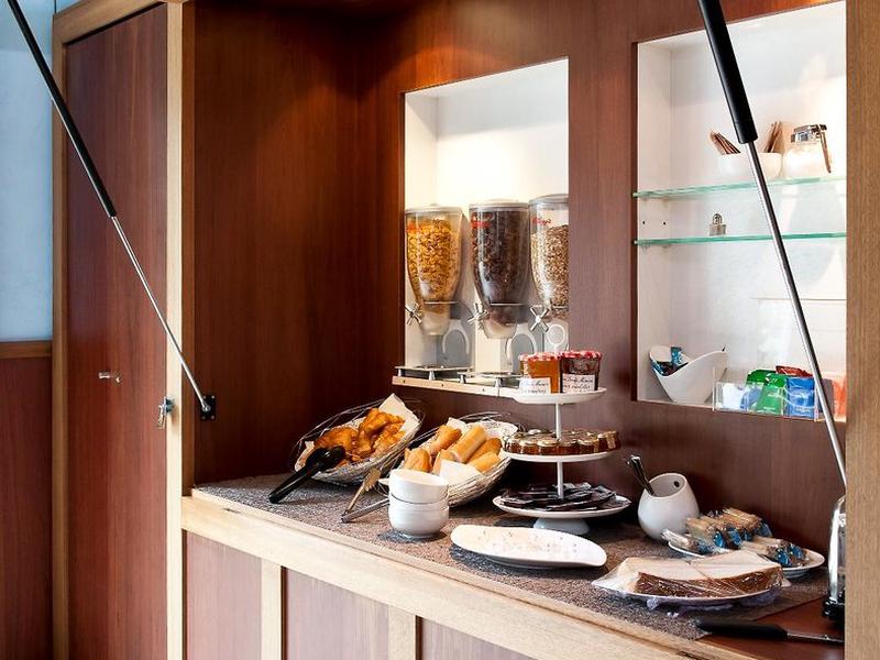 6146220B68E4BB23ACA38332F5C9DE1A