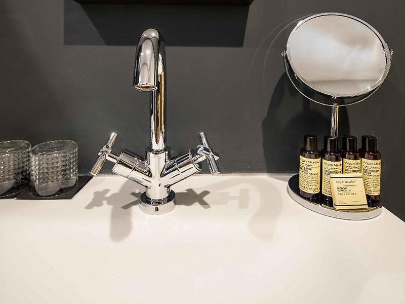 924DF60781E008B791102E424E70F797