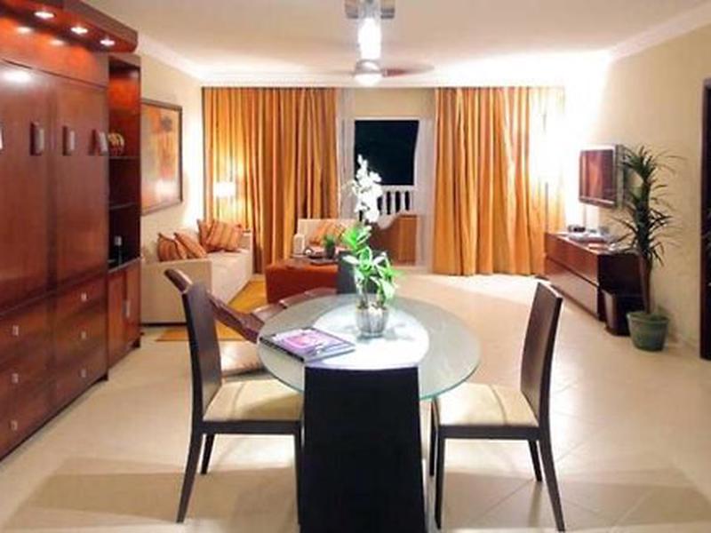 6A183682ED4D9628C6D33C8ABA46487E