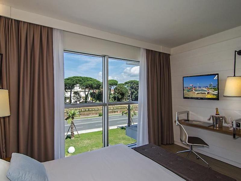 7E1F6BD10FC0D558ECD470A9595A29CB