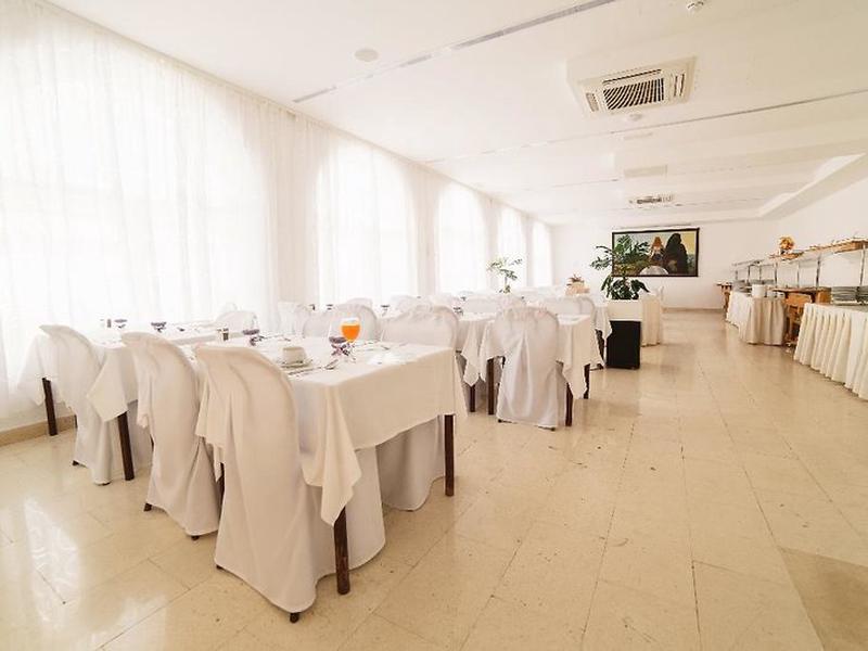 D2393B585888DA3F6413505A5BCDC38B