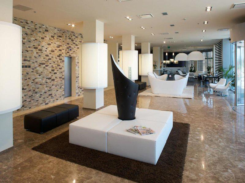 DA48F1170F78E93ADE20DCF4DE7B7EF1