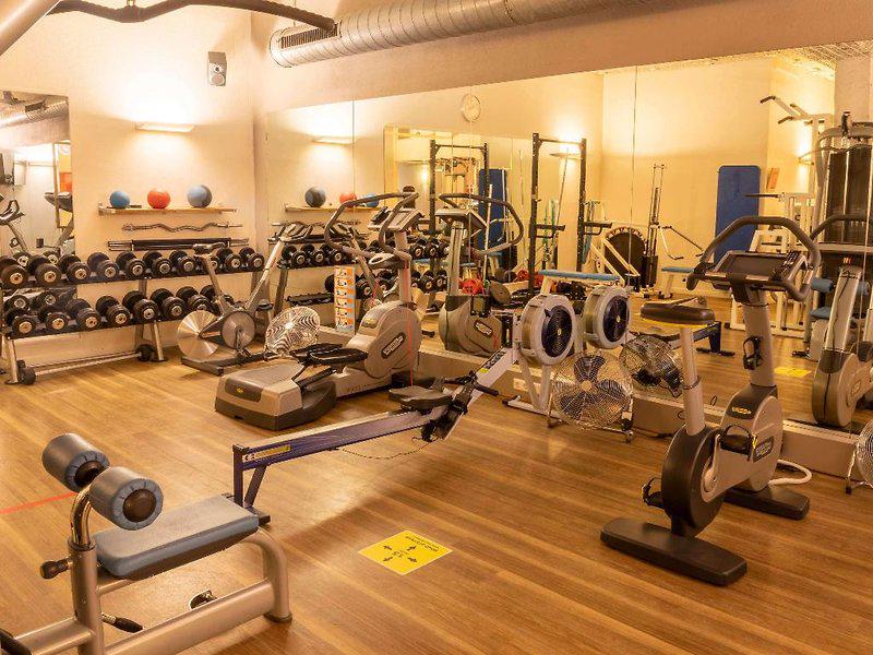 FE11B0505C47404045C88A9C4E25E048