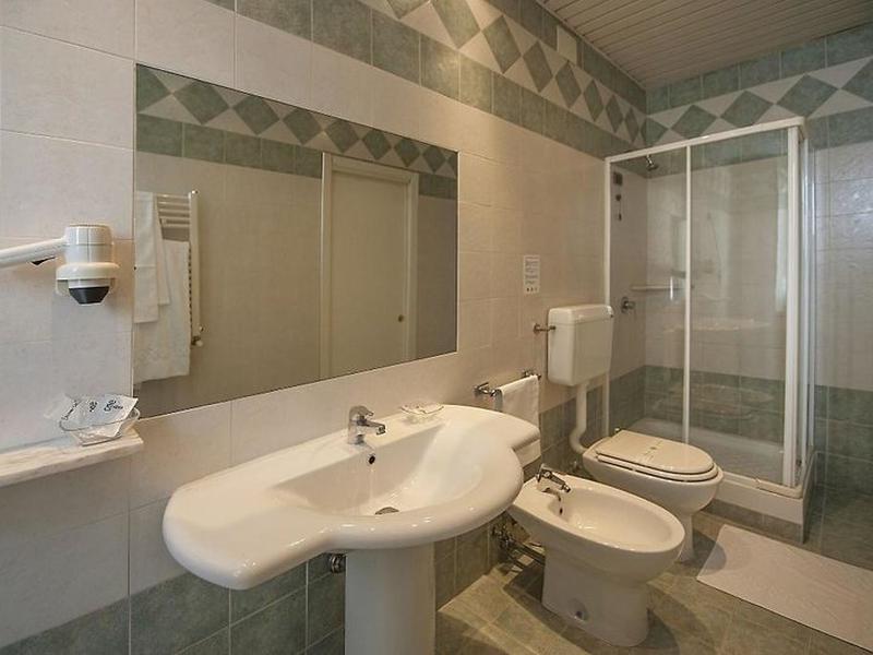 39604F30C5695D429432DA7847F8DC3C