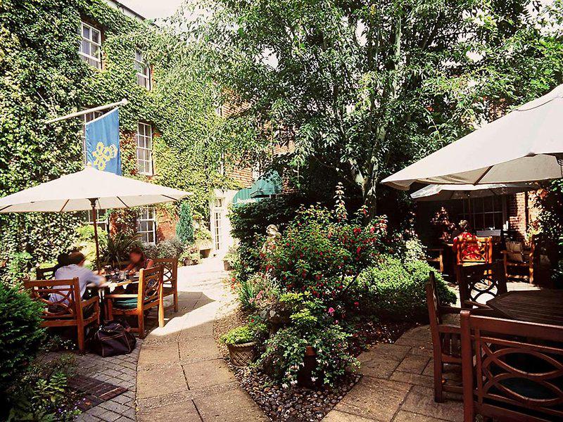 753788B822FF7998F910FA40C671DD67