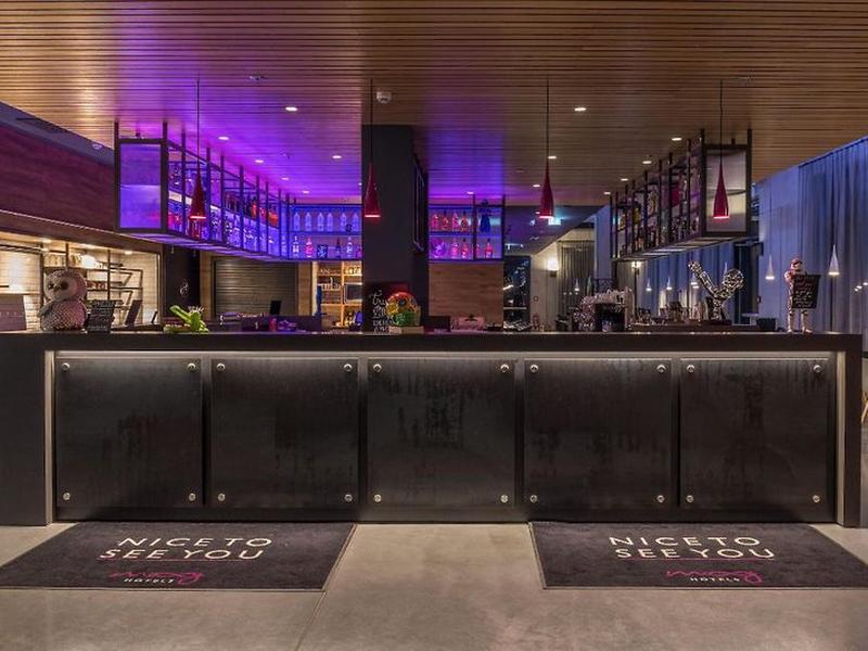 25E1CFBF8C30B6DDCAF0F9AD276AE1F0