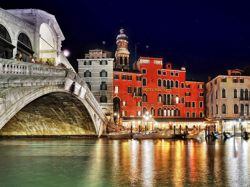 DE7E332F4B7498525AEA7963601E8013