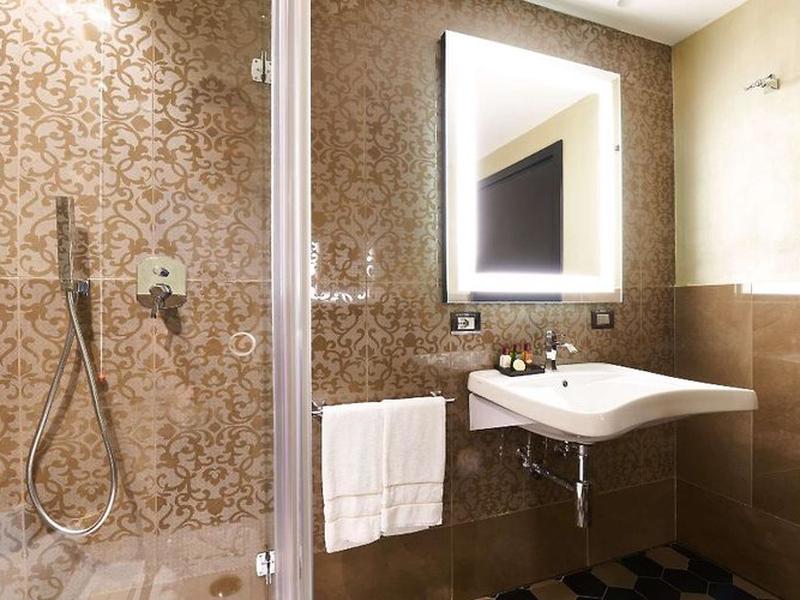 B65579CBD5BD6FA1FE489FC0AFA136DD