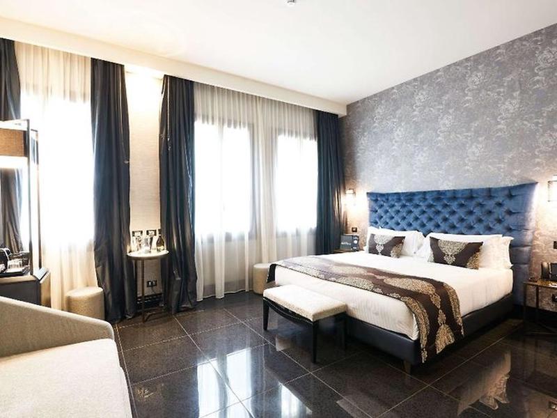 21686DD0BCA45F93A30CFE3978D32E95