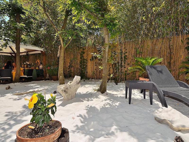 45B8197FE9B4E64F194F188CBE1A91B6