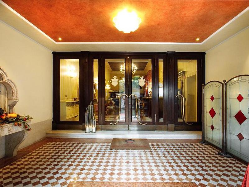 33A6607CBAB9C8F32B3AD412DA640A65